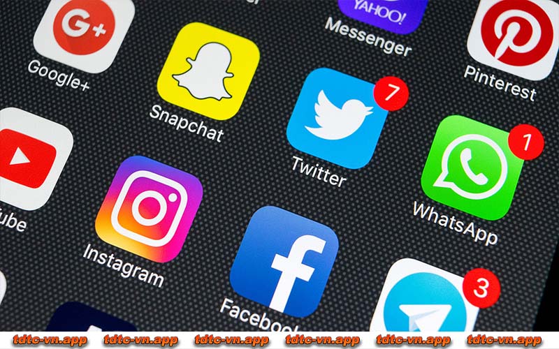 Các hình thức hỗ trợ trực tuyến tại Thiên Đường Trò Chơi